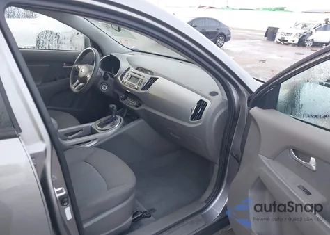 2015 Kia Sportage Lx z USA, uszkodzony, nr VIN KNDPBCAC2F7770414